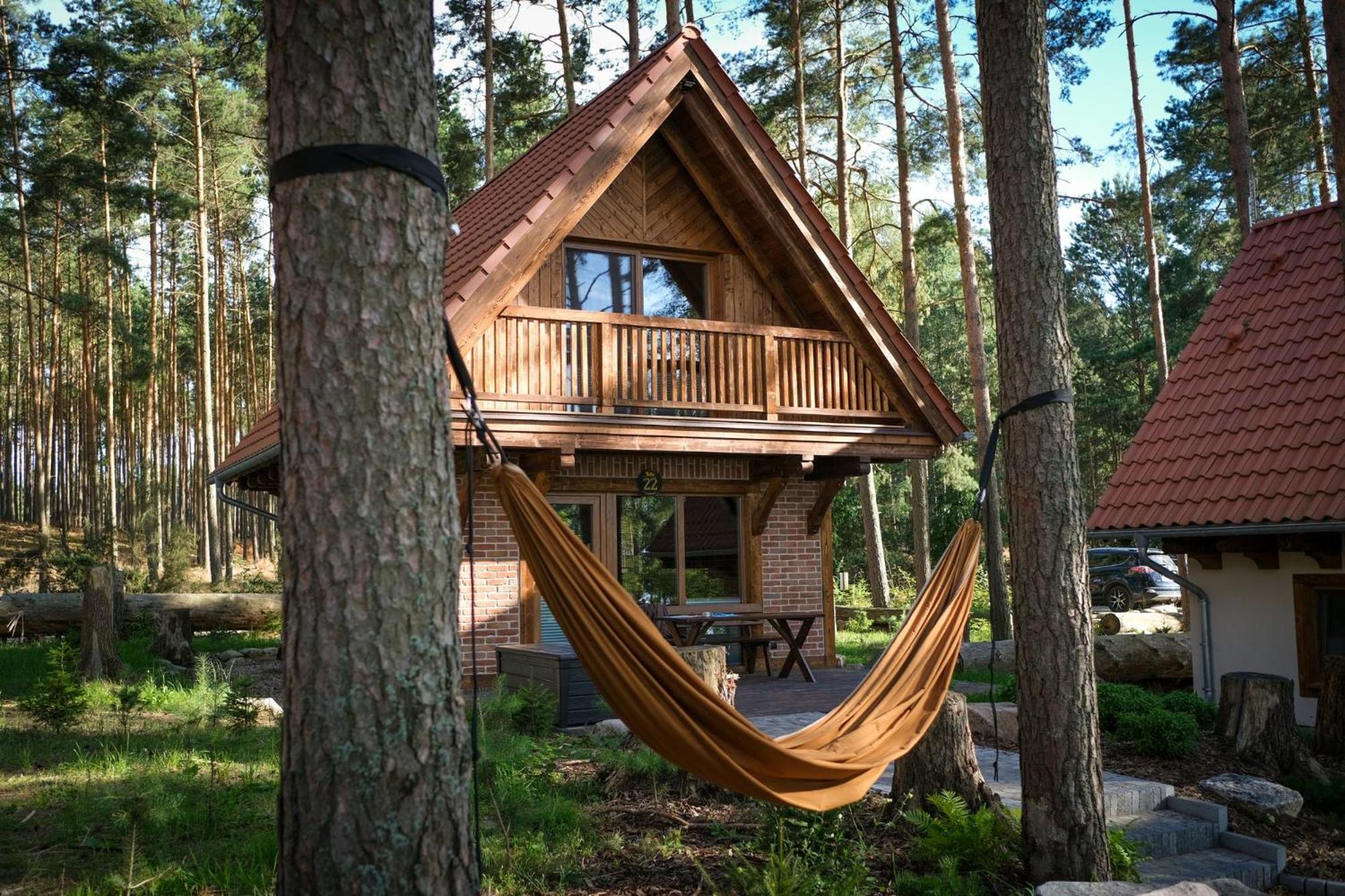 Osada Swory W Lesie Nad Jeziorem Holiday home *